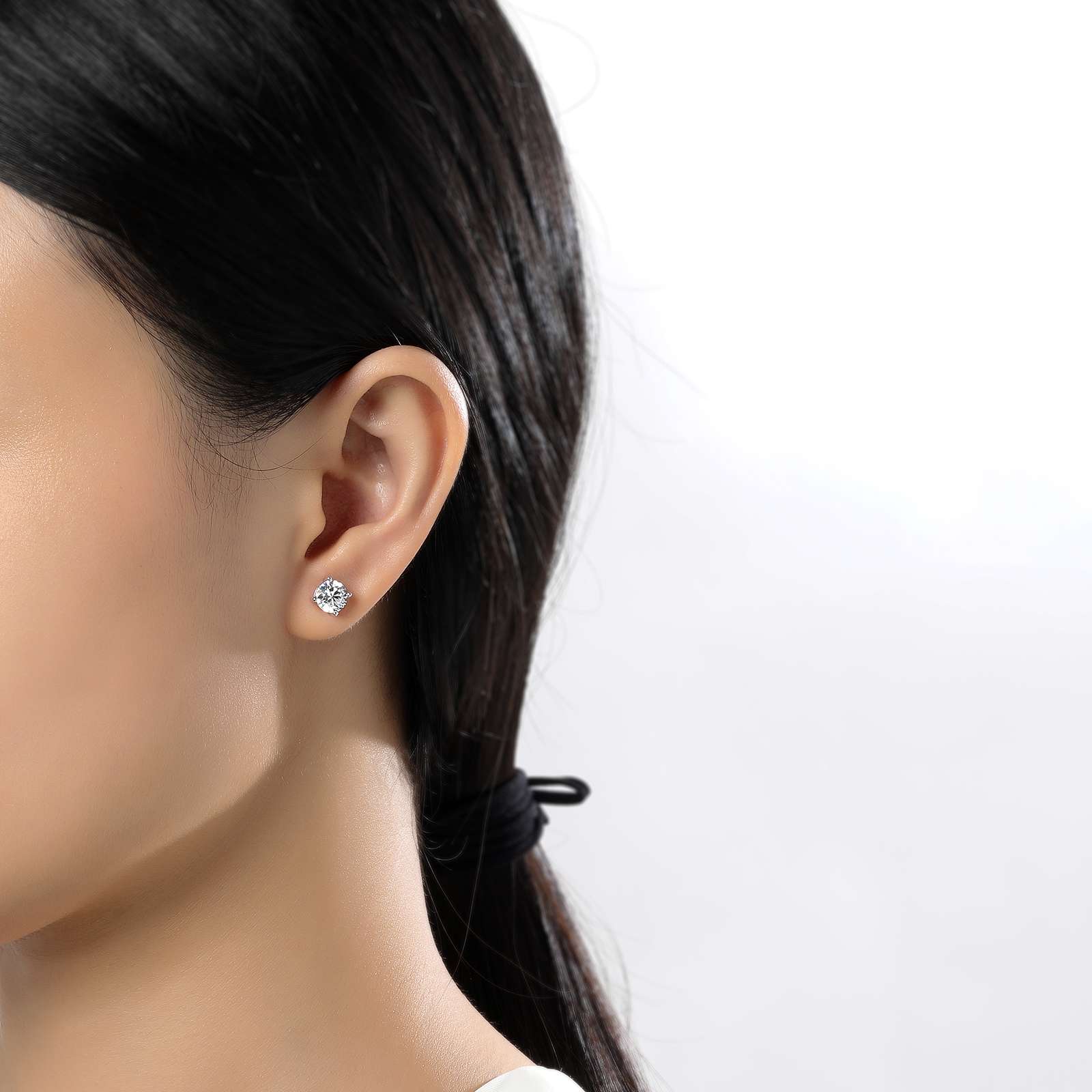 2 CTW 4 Prong Stud Earrings