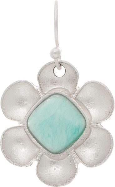 Center Fun Flower Earrings