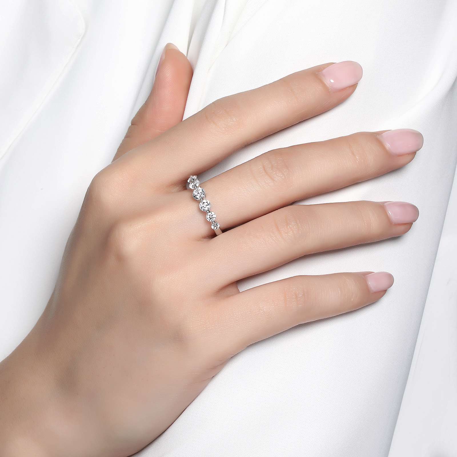 7 Symbols of Joy Half Eternity Band 0.91ct