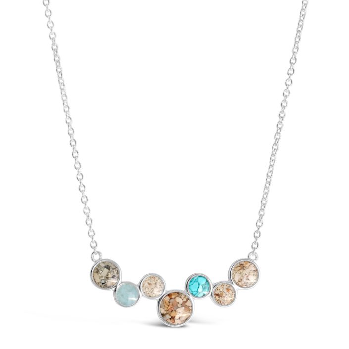 Traveler Stationary Necklace